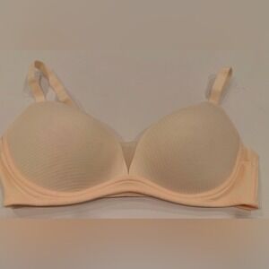 Wacoal Nude Seamless T-Shirt Bra‎ Size D-M New Without Tags